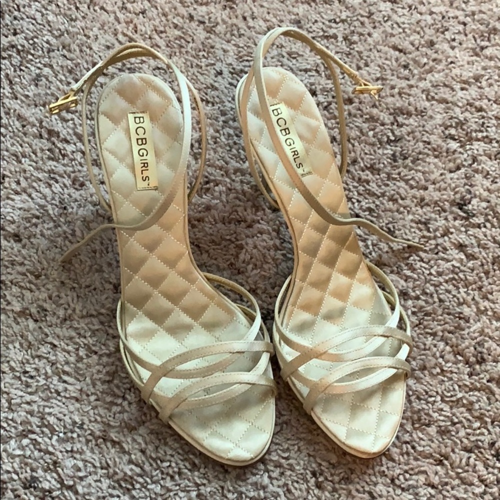 BCBGirls satin heels sz 10